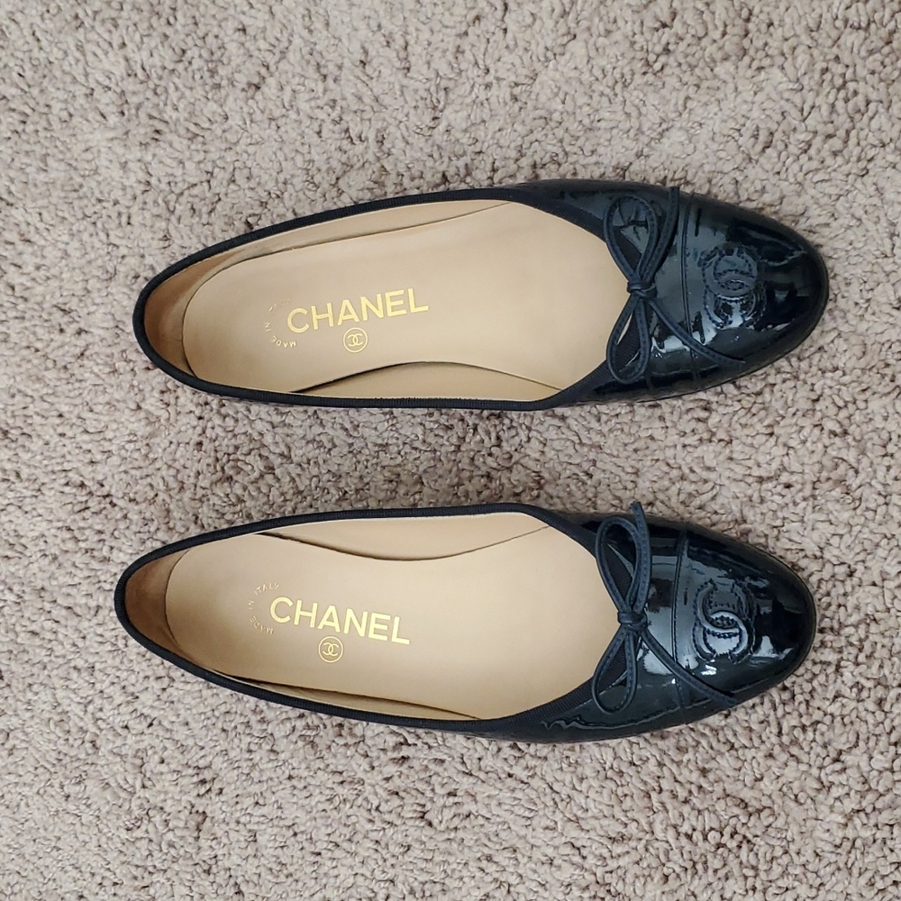 Chanel ballerina flats